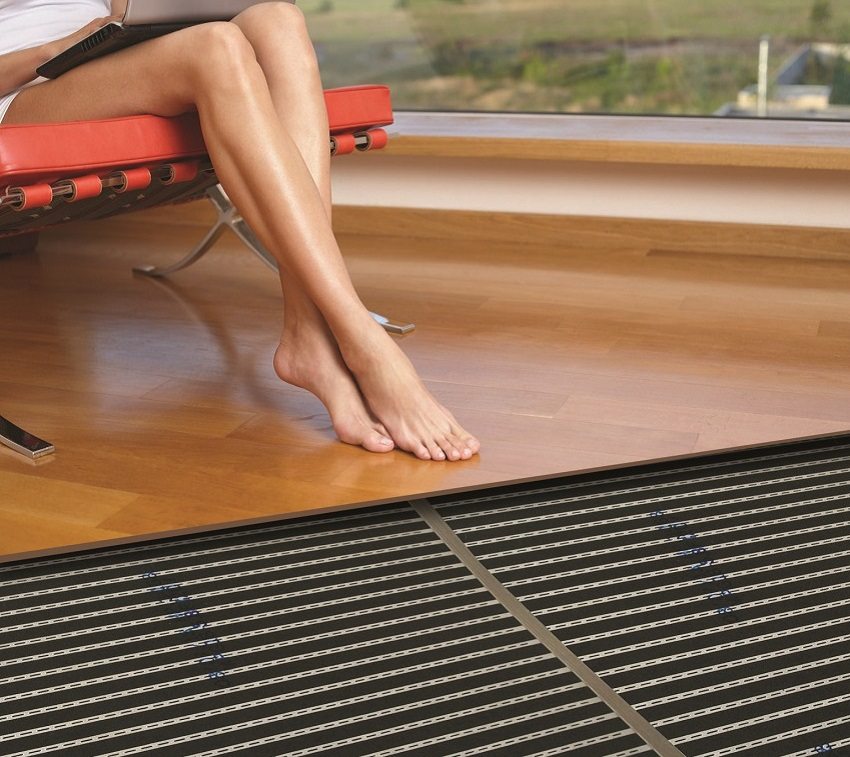 Electric floor heating temperature can be adjusted Warm floors are becoming more and more popular