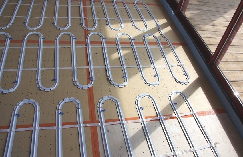 It is better to use the services of a specialist to install the heating cable It is better to use the services of a specialist to install the heating cable