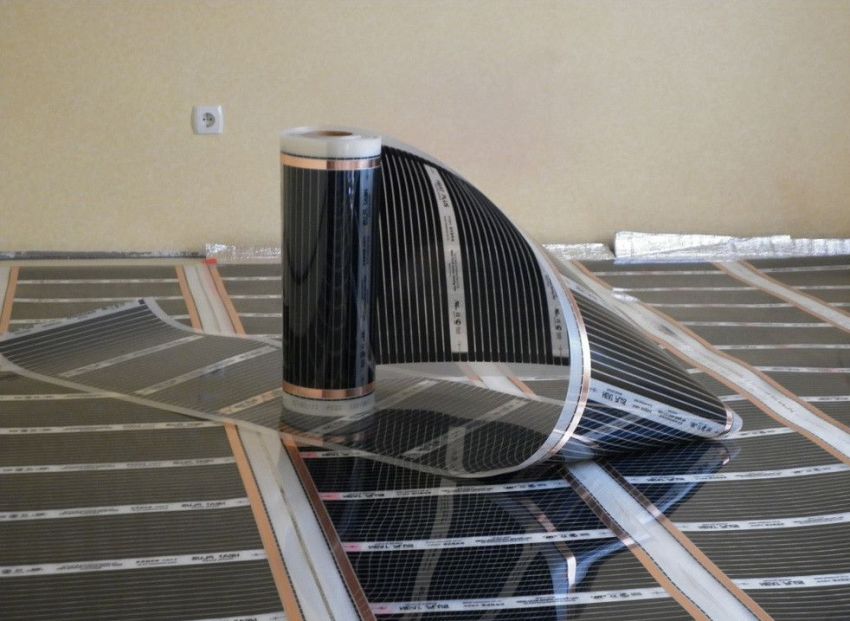 Infrared film underfloor heating - a modern system of efficient heating in the house Infrared film underfloor heating - a modern system of efficient heating in the house