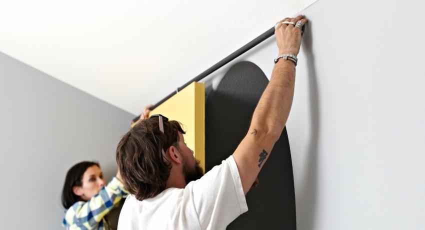 DIY installation of a single-leaf sliding door DIY installation of a single-leaf sliding door