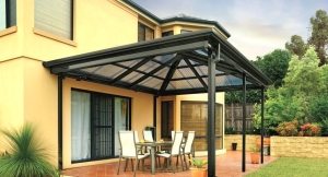 kozyirek-iz-polikarbonata-foto-osobennosti-konstruktsii-1