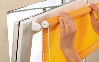 Roller blinds for plastic windows. Photo and installation options