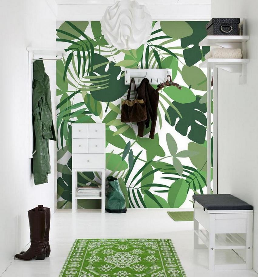 The glossy surface of the walls, floor and ceiling will visually increase the area of a small hallway The glossy surface of the walls, floor and ceiling will visually increase the area of a small hallway