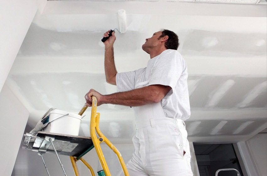 Aligning joints on a plasterboard ceiling Aligning joints on a plasterboard ceiling