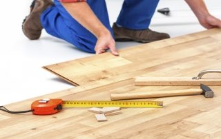 Laying laminate on a concrete floor with a backing: complete coating installation technology