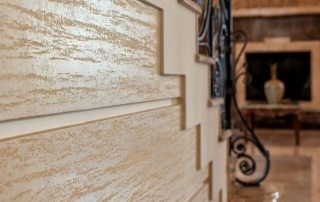 Decorative plaster for interior wall decoration and features of its application