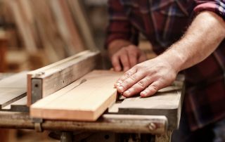 Homemade machines and accessories for the home workshop