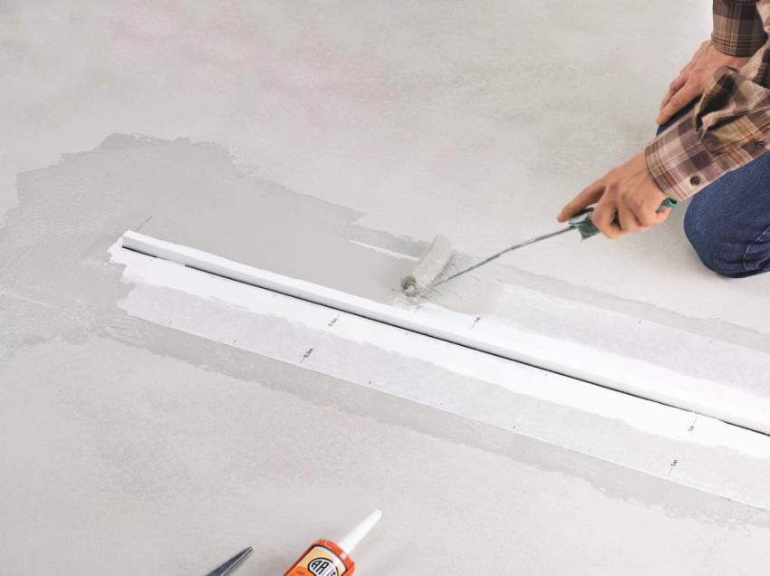 Step 3: installing the drain into the screed, waterproofing the floor before laying the tiles Step 3: installing the drain into the screed, waterproofing the floor before laying the tiles