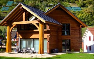 Do-it-yourself construction of houses from a bar: technology features