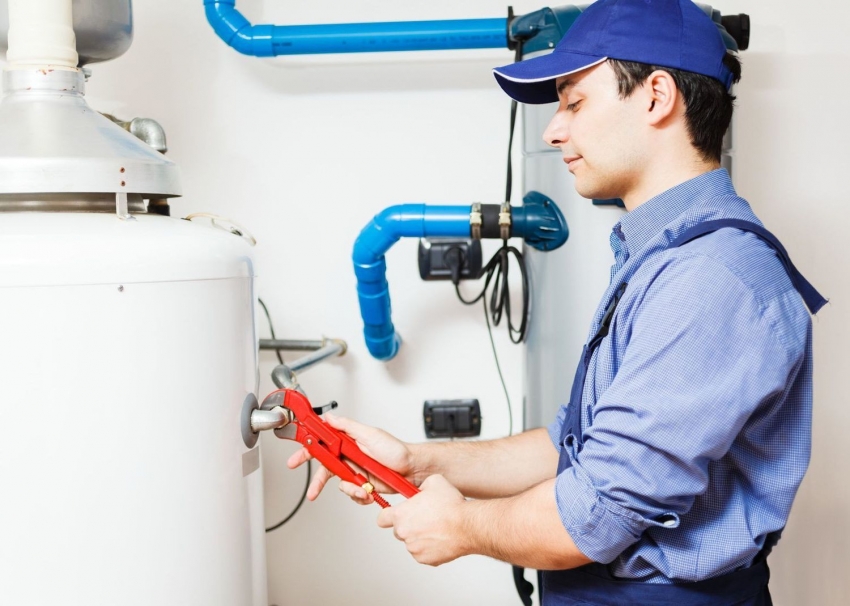 When choosing a coolant for a closed heating system, it is important to consider the volume of the expansion tank When choosing a coolant for a closed heating system, it is important to consider the volume of the expansion tank