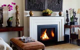 Fireplace in the apartment and the best design options using it