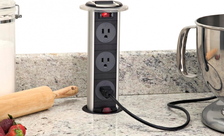 The layout of the outlets in the kitchen must comply with safety standards The layout of the outlets in the kitchen must comply with safety standards