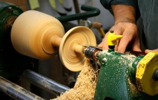 Wood lathe: device, characteristics and model overview