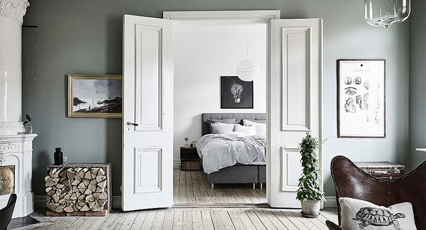 White doors are considered the most versatile, they are perfectly combined with any colors and fit different interiors White doors in the interior: interesting ideas and unusual design solutions