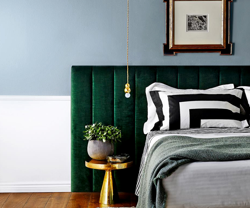 On a bed with a soft headboard, it is very convenient to read or work with your back on it On a bed with a soft headboard, it is very convenient to read or work with your back on it