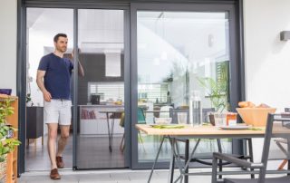 Mosquito net on the door: a multifunctional element for protecting the premises