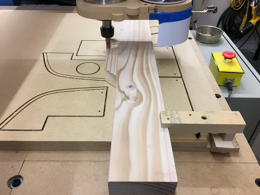 The process of making a door from an array is carried out according to a pre-made template The process of making a door from an array is carried out according to a pre-made template