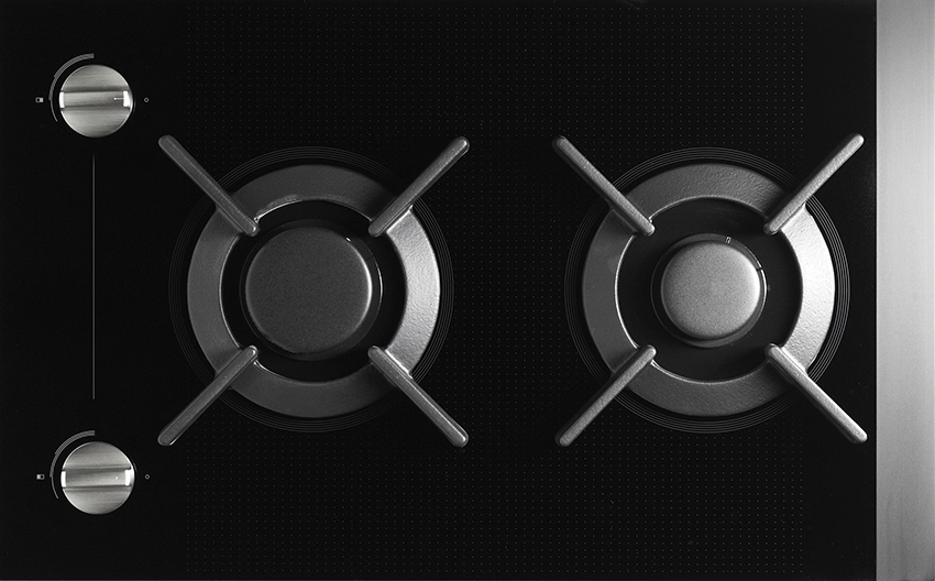 The two-burner stove is ideal for a very small kitchen The two-burner stove is ideal for a very small kitchen