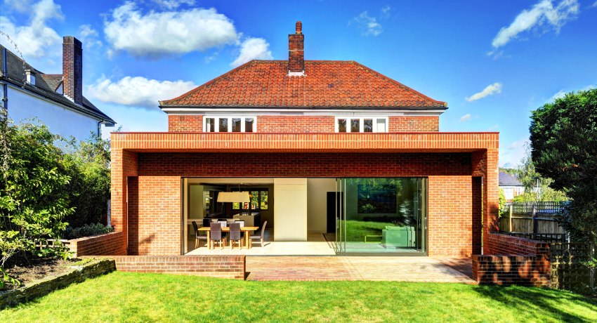 European-style brick houses are very popular European-style brick houses are very popular