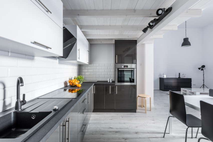 Along with stretch and false ceilings in the design of high-tech kitchens, there are also wooden Along with stretch and false ceilings in the design of high-tech kitchens, there are also wooden
