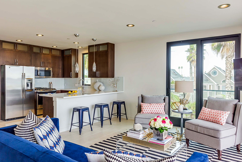 For a combined interior, it is appropriate to combine different materials and textures For a combined interior, it is appropriate to combine different materials and textures