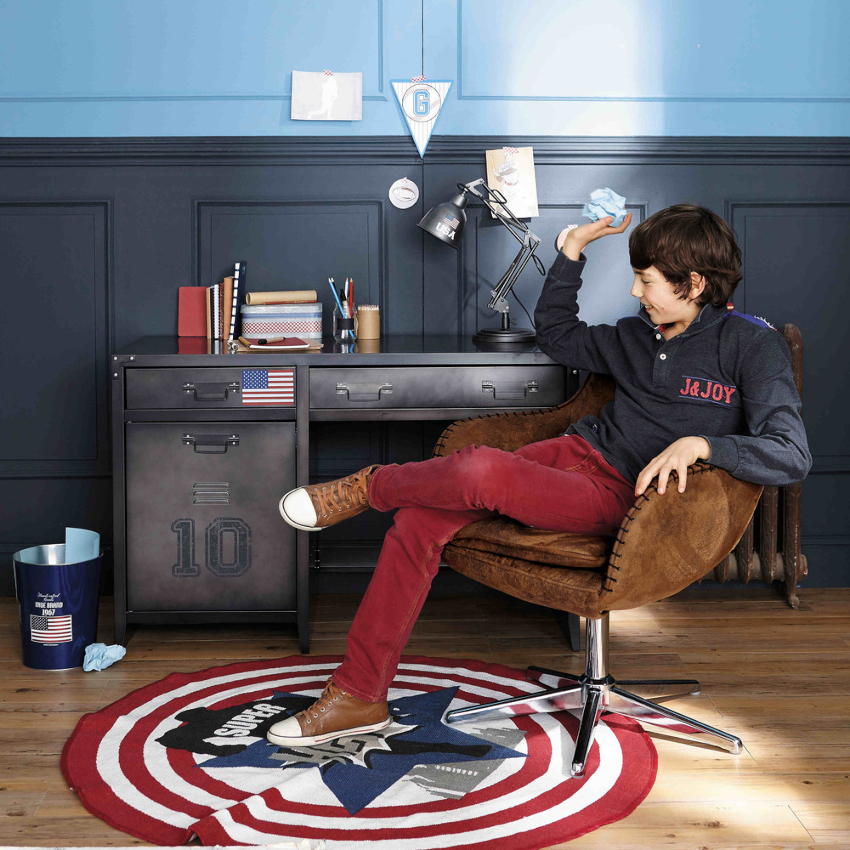 Fabric upholstery is considered a breathable material that is comfortable to sit on at any room temperature. Fabric upholstery is considered a breathable material that is comfortable to sit on at any room temperature.