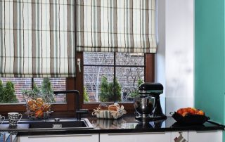 Kitchen curtains: an essential accessory that completes the interior