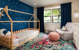 Curtains for the nursery: an important touch in creating coziness and comfort