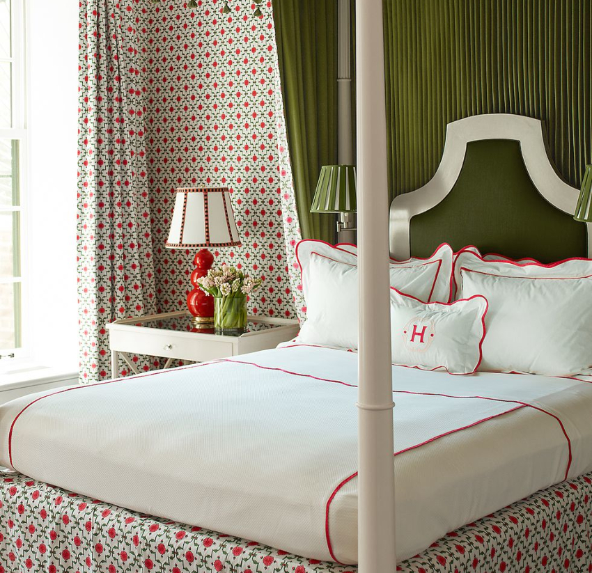 Curtains play a significant role in creating the overall color background of the bedroom. Curtains play a significant role in creating the overall color background of the bedroom.