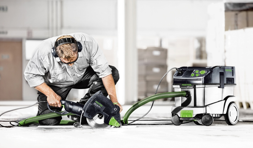 In the rating of the best construction vacuum cleaners, to which you can connect a wall chaser, the first places are occupied by devices from German manufacturers In the rating of the best construction vacuum cleaners, to which you can connect a wall chaser, the first places are occupied by devices from German manufacturers