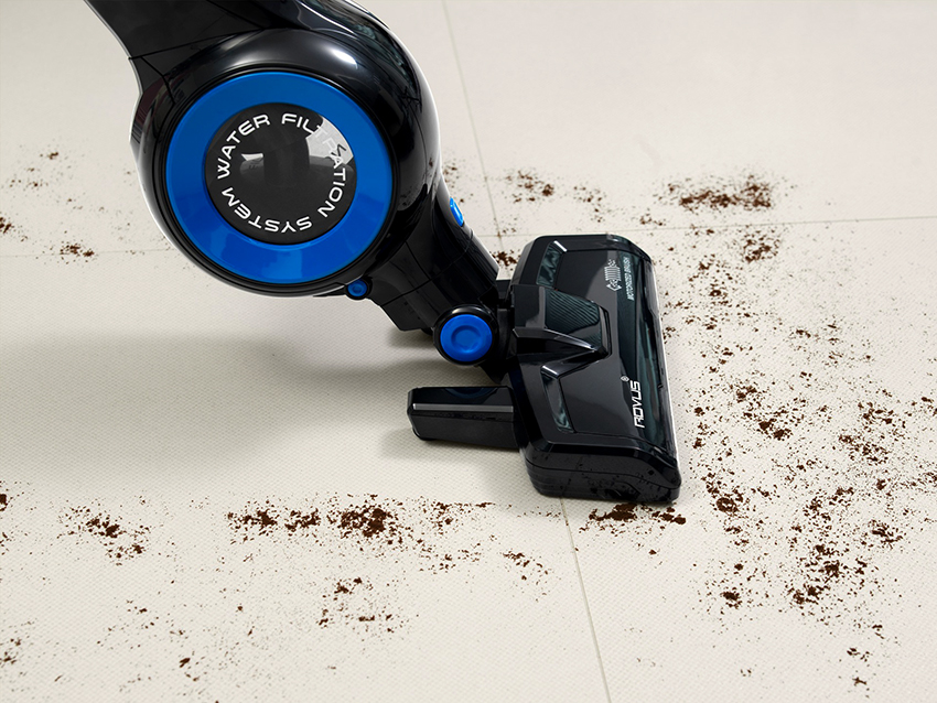 The Rovus VC889RS vertical unit has a suction power of 125 W The Rovus VC889RS vertical unit has a suction power of 125 W