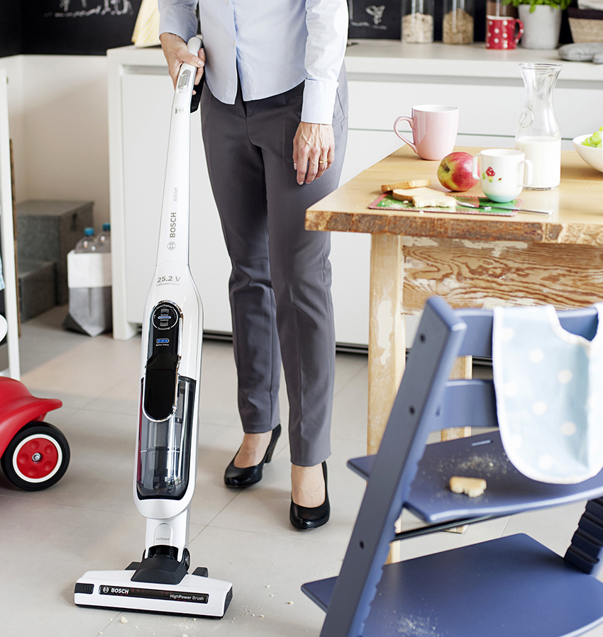 The suction power of the Bosch BCH 6ATH25 cordless vacuum cleaner is 150 W The suction power of the Bosch BCH 6ATH25 cordless vacuum cleaner is 150 W
