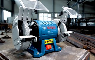 Knife sharpening machines: a convenient way to keep your working tool in order