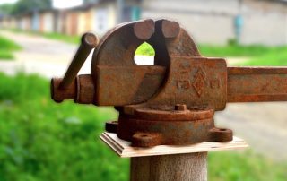 DIY vise: practical recommendations for manufacturing