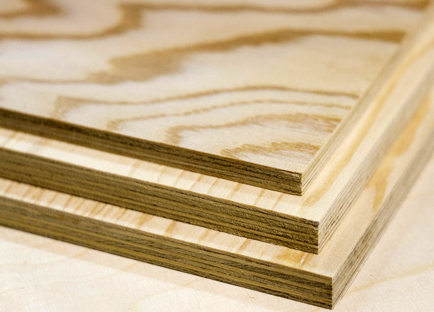 Children's staircase gates can be made from ordinary plywood Children's staircase gates can be made from ordinary plywood