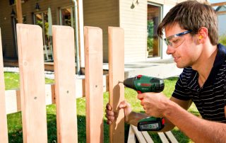 Screwdriver rating: the best assistant in choosing the right model