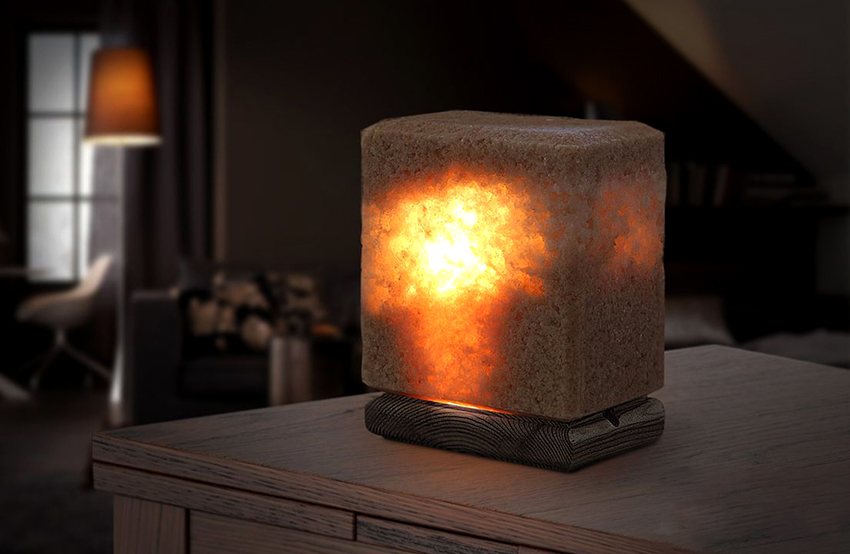 The size of the lamp must be selected based on the area of the room The size of the lamp must be selected based on the area of the room