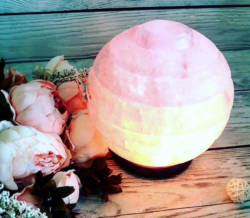 Polish brand Solay produces lamps with high sodium chloride content Polish brand Solay produces lamps with high sodium chloride content